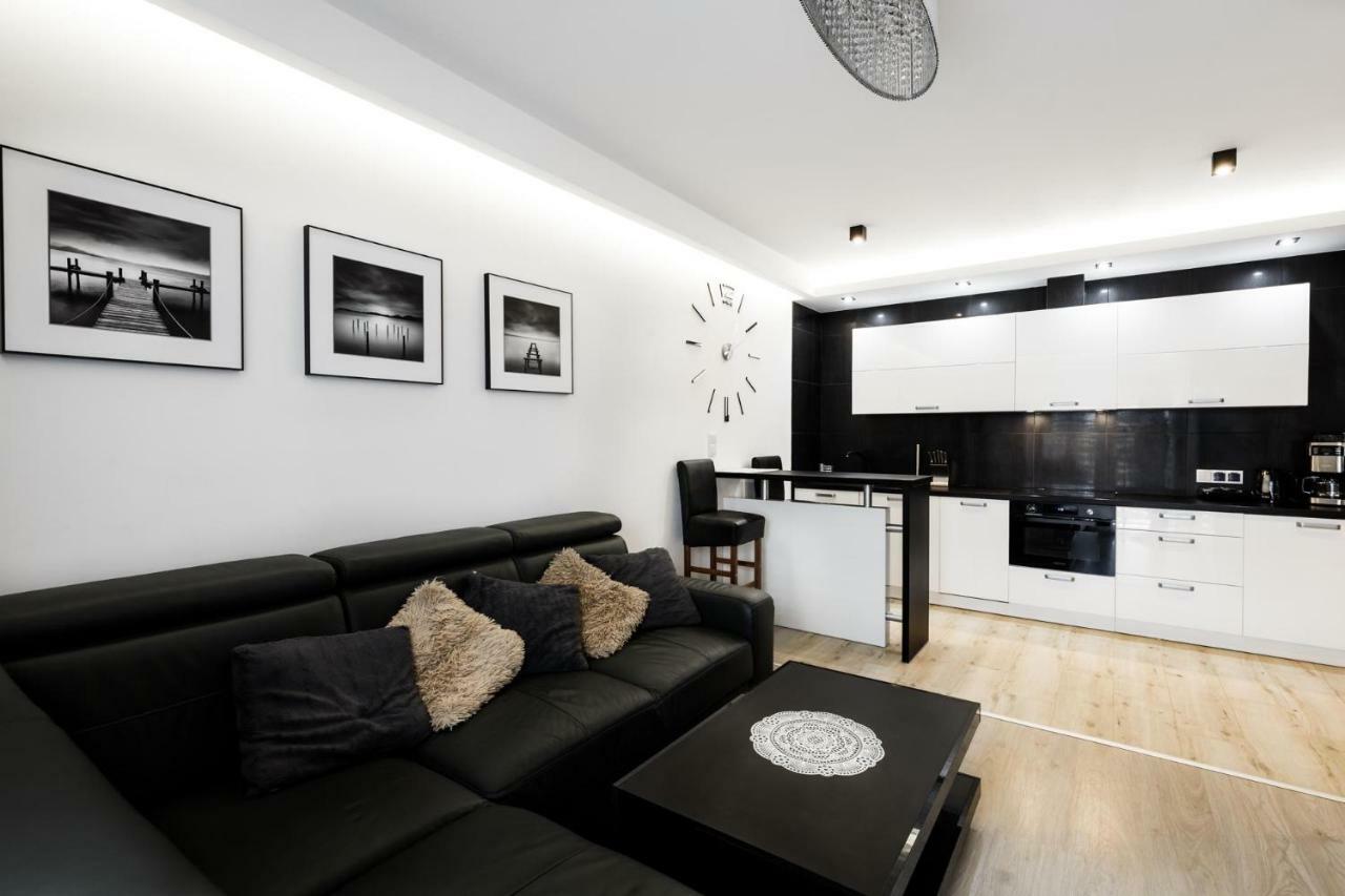 Luxury Apartments Kielce Buitenkant foto