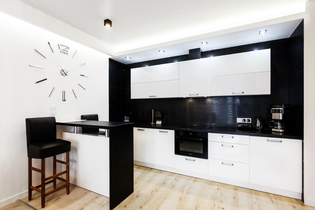 Luxury Apartments Kielce Buitenkant foto