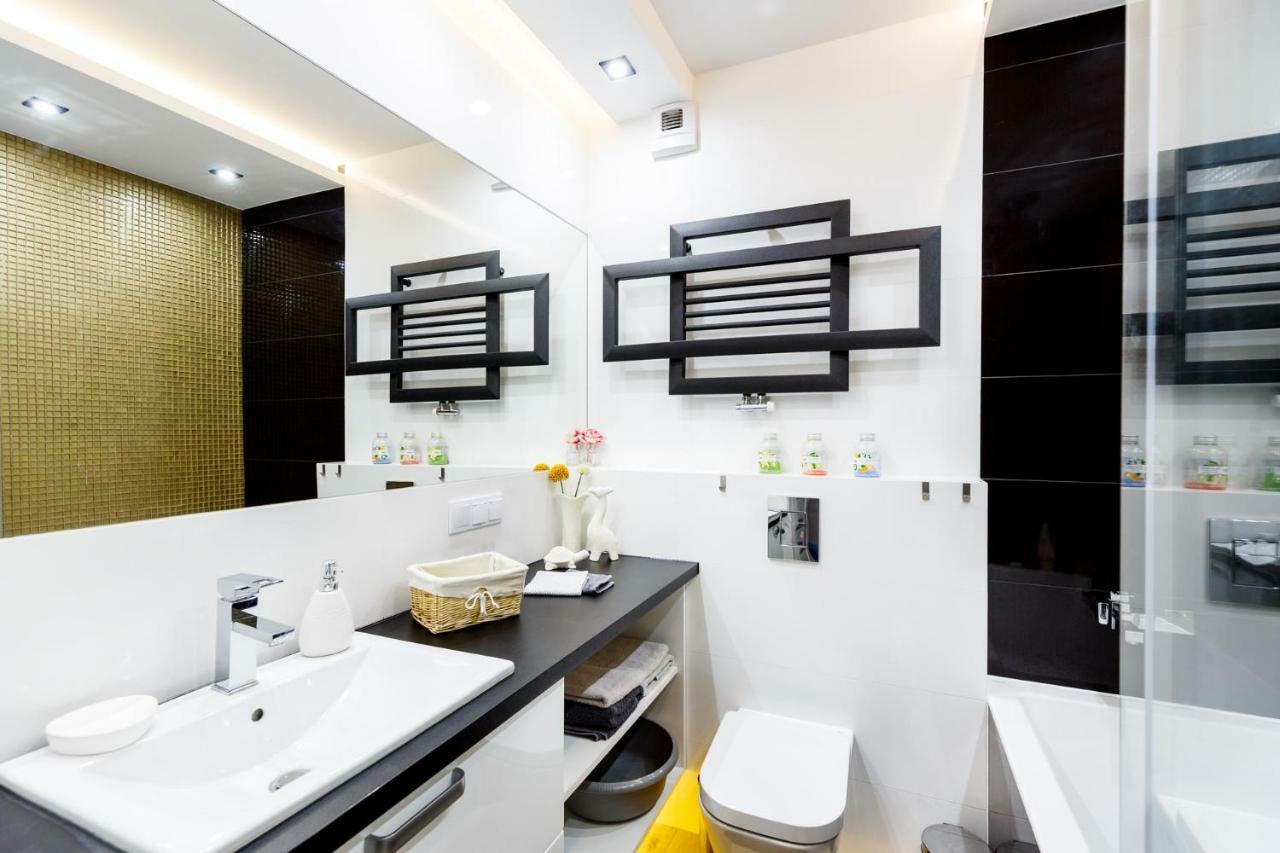 Luxury Apartments Kielce Buitenkant foto